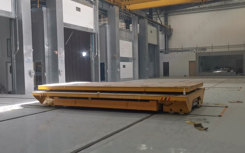 工業(yè)場景中應(yīng)用的十字交叉軌道換軌電動(dòng)平車